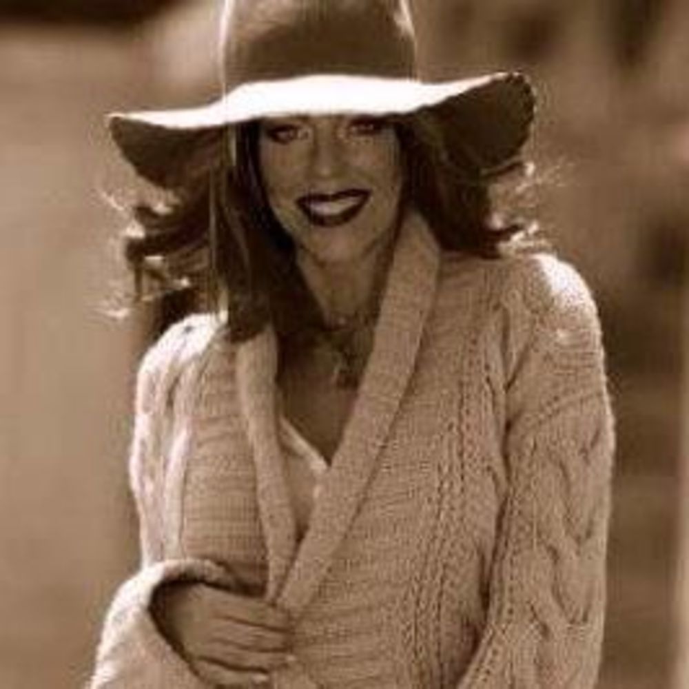 Meet your Posher, Chrissy